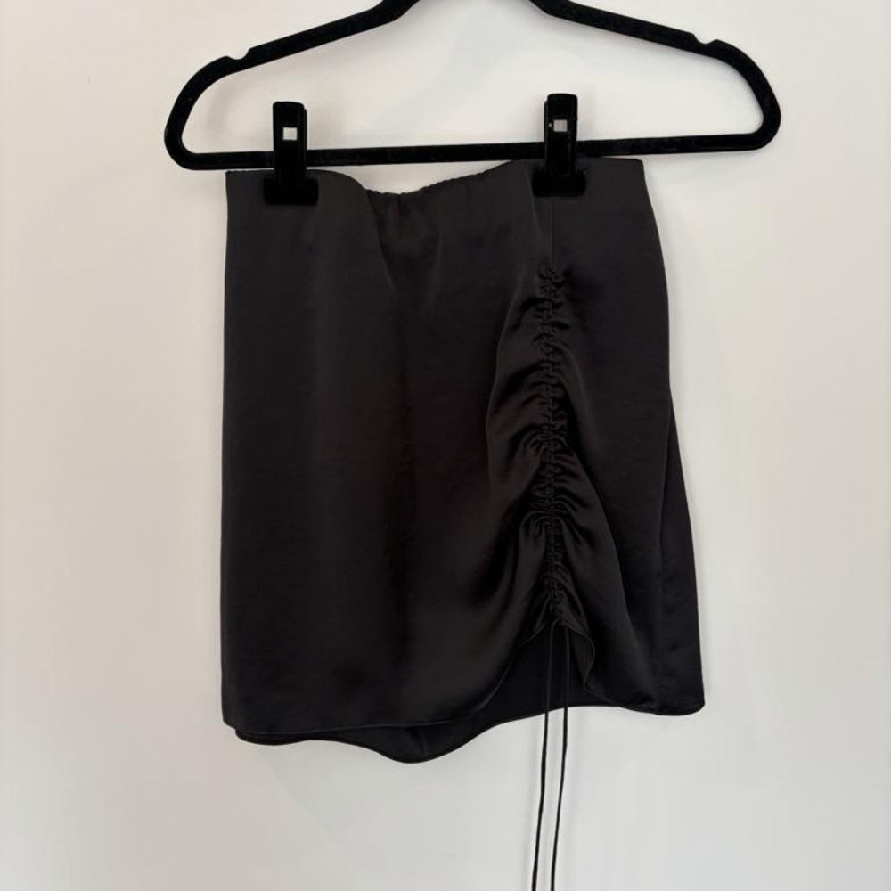Aritzia Black Ruched Drawstring Mini Skirt